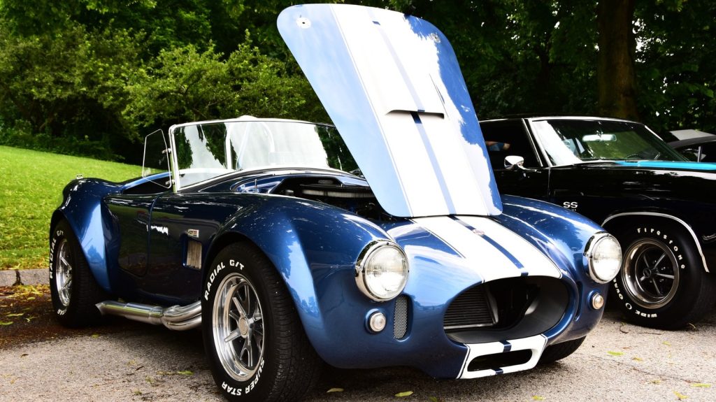Warum wird der Ford 427 V8-Motor als Seitenöl genannt?
