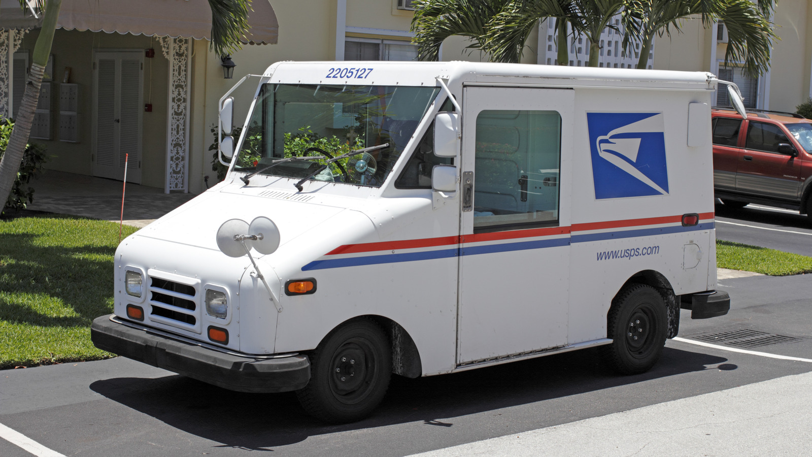 Der Grund, warum Mail Trucks keine Kennzeichen haben